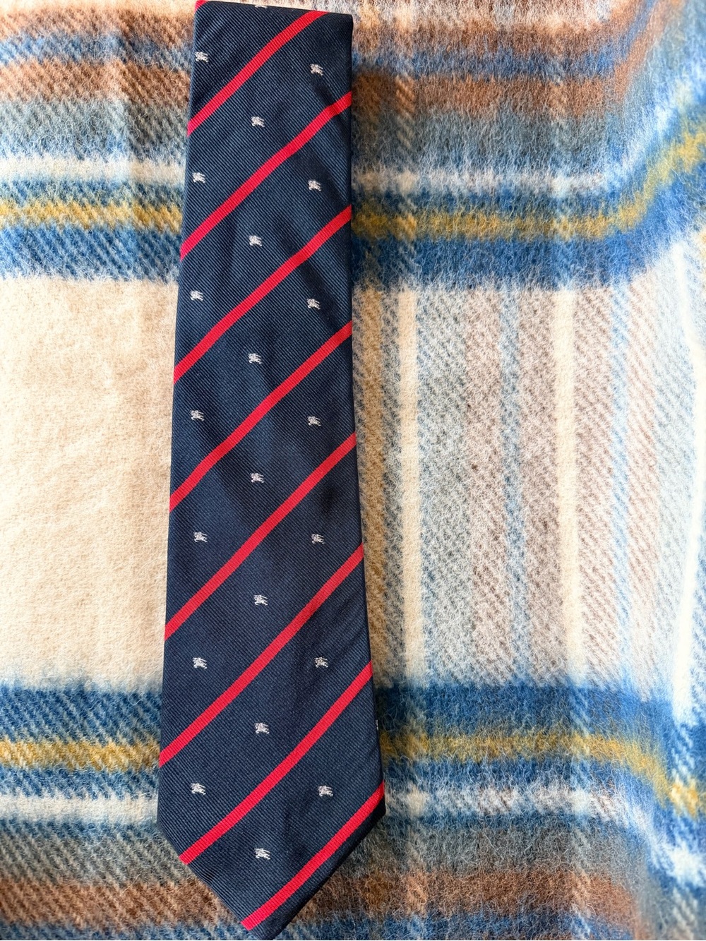 Vintage Burberrys of London 100% silk Men's Tie